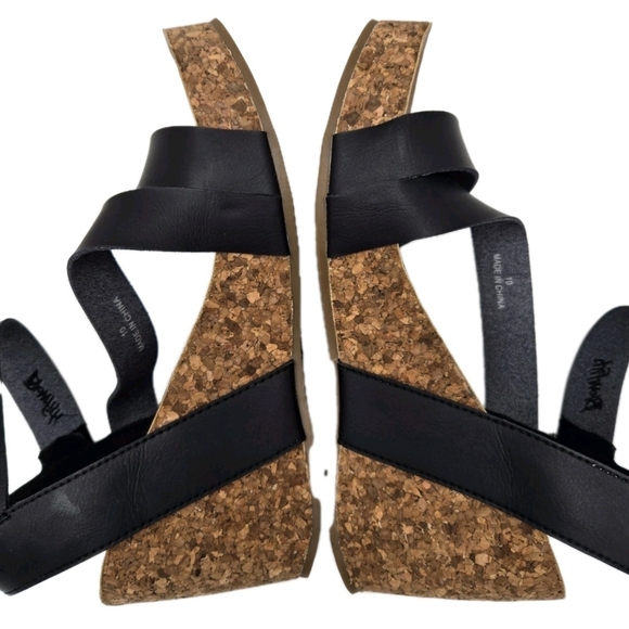 Blowfish Malibu Sandals Size 10 Black Hapuku Wedge Cork Platform Casual Open Toe - Picture 10 of 16